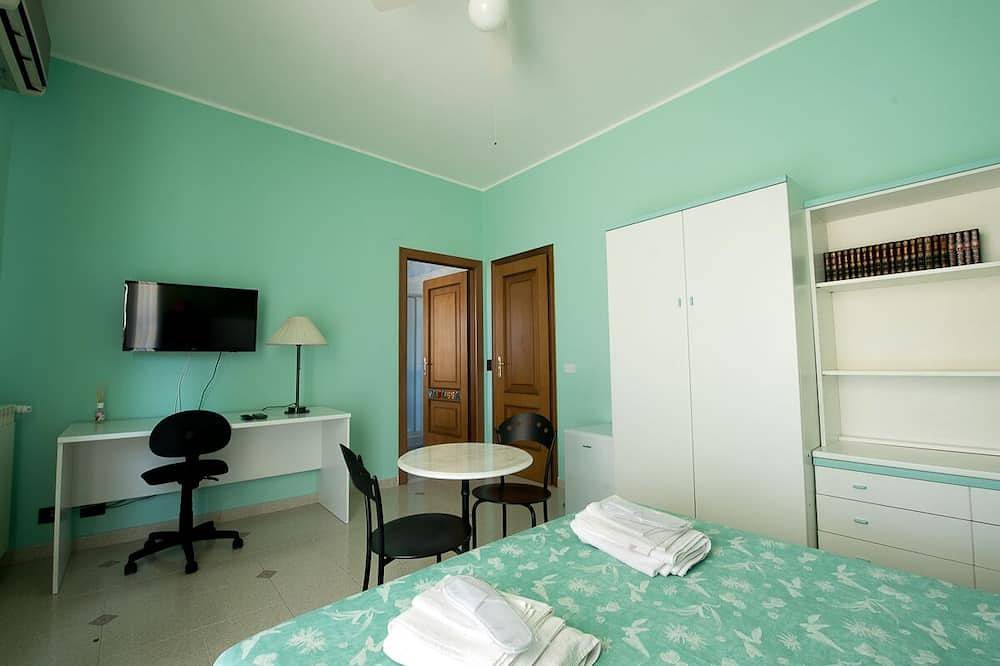 Villa Iara In Cerveteri With Private Swimming Pool in Cerveteri, Provincia de Roma