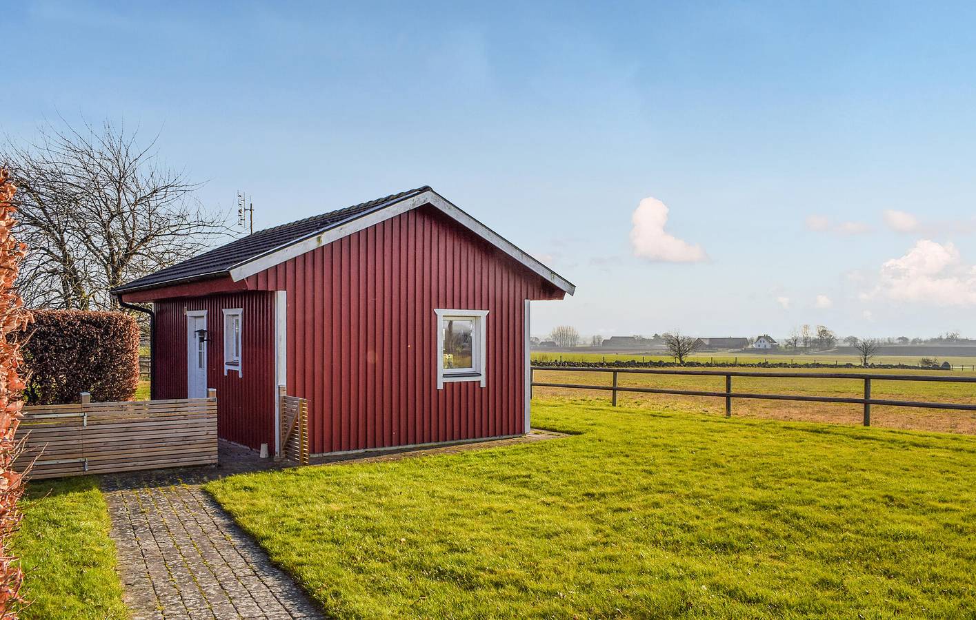 Entire holiday apartment, Holiday apartment for 3 people with terrace in Eslöv, Skane