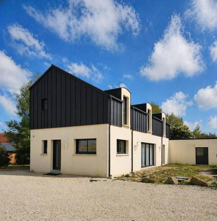 Gîte pour 7 personnes, avec vue ainsi que jardin et terrasse à Digosville