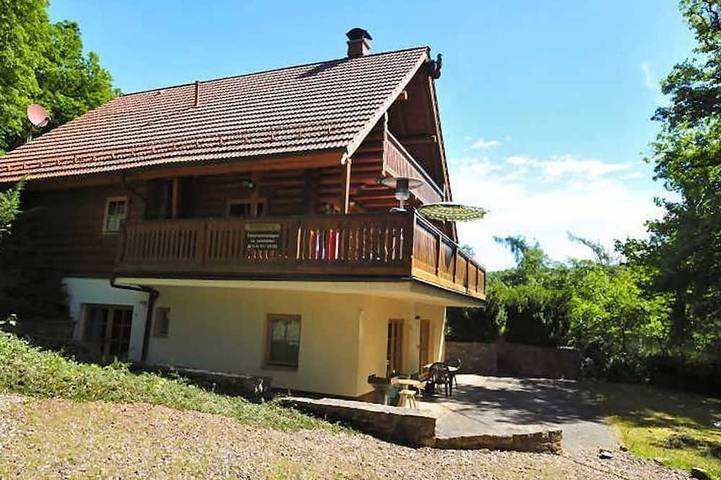 Ganze Wohnung, Doppelzimmer (Appartement 1) - Blockhaus in Sangerhausen, Harzvorland