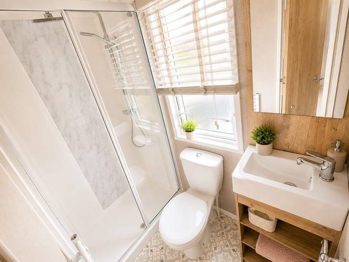 Cala Gran 3-Bed Caravan, Sleeps 8 w/ Wrap Decking in Thornton-Cleveleys, Lancashire