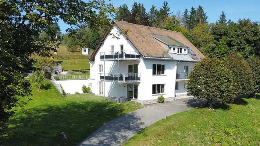 Appartement voor 4 personen, met tuin in Neuastenberg