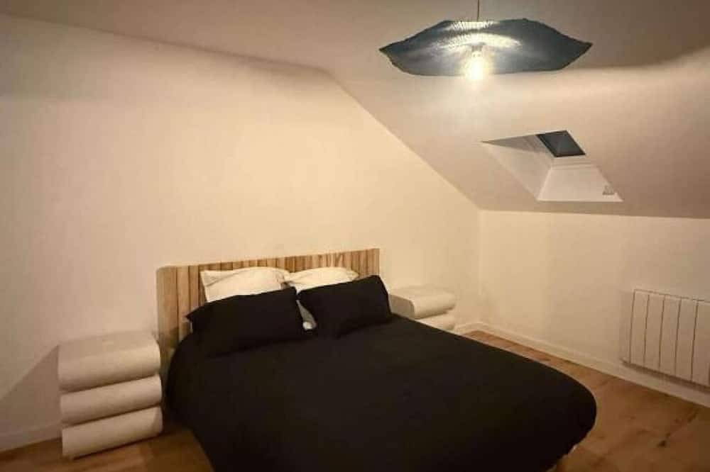 Apartamento entero, In the heart of chaos - Cosy apartment with lake view in Huelgoat, Châteaulin und Umgebung
