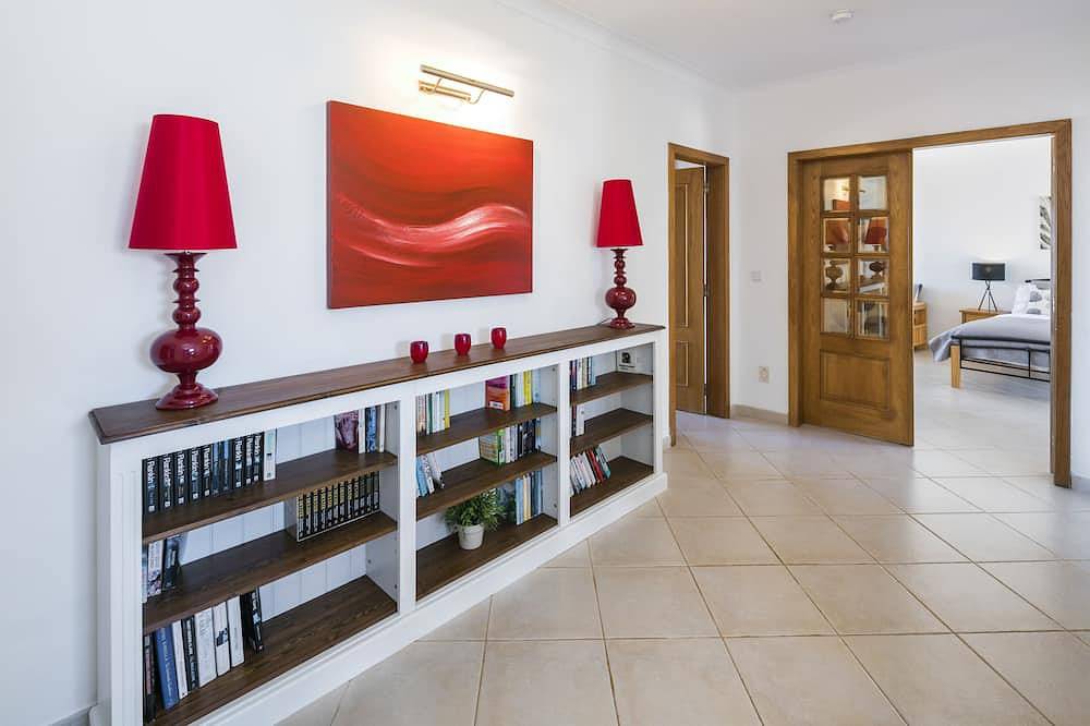 Luxury 6 bedroom modern villa with private pool and stunning sea views in Praia da Luz, Faro District