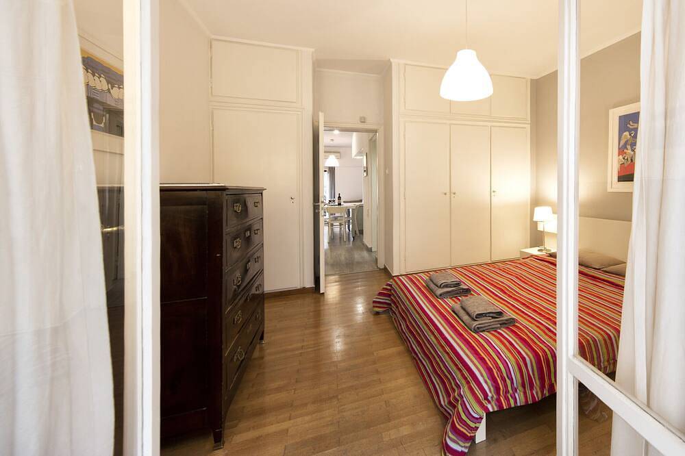 Cały apartament, Mavromataion 35 · Artistic apartment in the middle in Centralna część Aten, Ateny