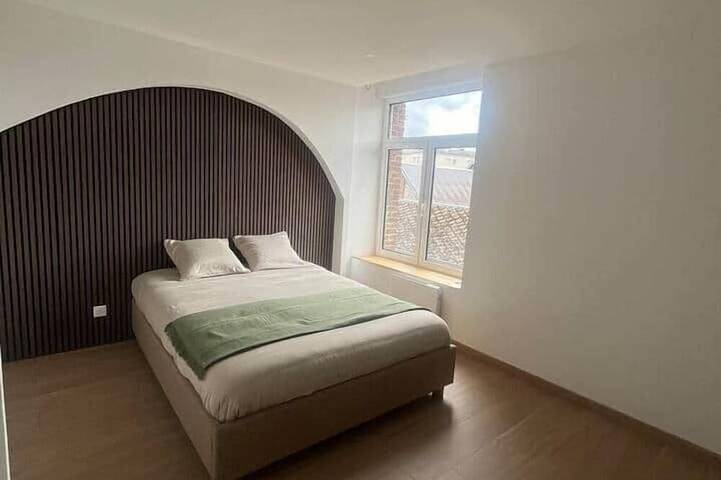 Apartamento entero, Bayt al Nour | Designer & Cozy Apartment in Givet, Parc naturel régional des Ardennes