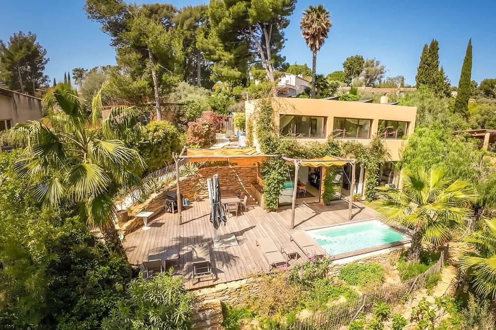 Villa La Finca meublé 5* de tourisme St Cyr-sur-Mer Les Lecques in Saint-Cyr-sur-Mer, Côte méditerranéenne (France)