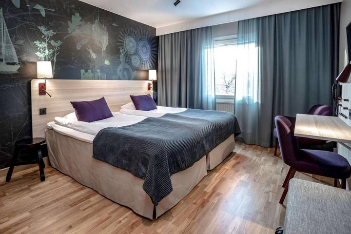 Hotel für 4 Personen, mit Terrasse und Pool sowie Sauna in Linköping - 3