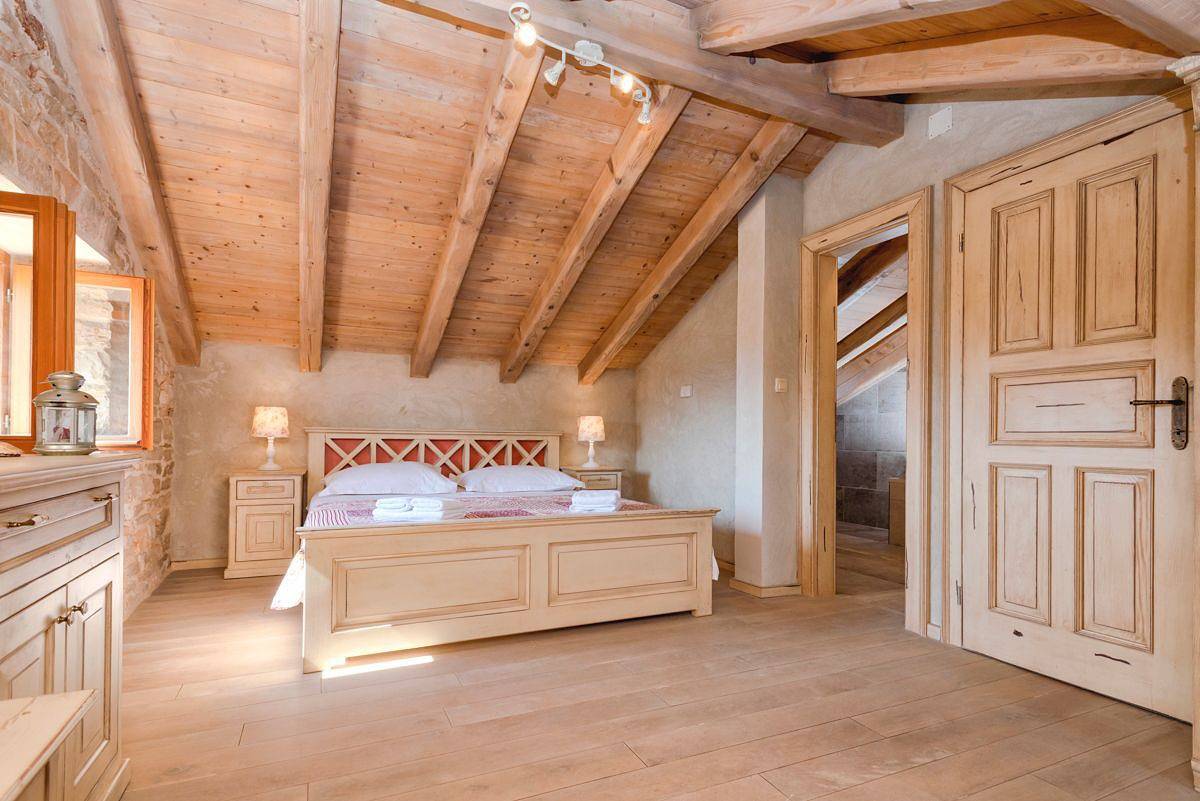 Villa für 12 Personen mit Pool in Vrboska, Hvar