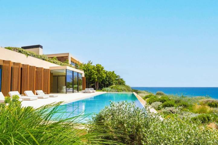 Resort per 5 persone, con panorama e balcone in Albania