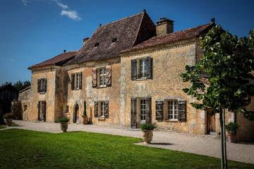 Chambre d’hôte pour 2 personnes, avec sauna ainsi que piscine et jardin à Saint-Félix-de-Villadeix