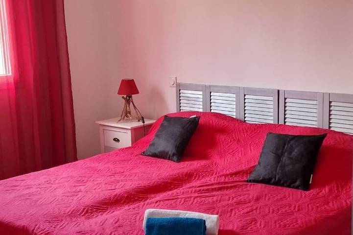 Location de vacances pour 4 personnes, avec terrasse et jardin à Santa-Lucia-di-Moriani - 4
