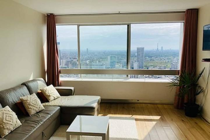 Entire apartment, Appartement Cosy-chic Paris La Défense in Puteaux, Hauts-de-Seine
