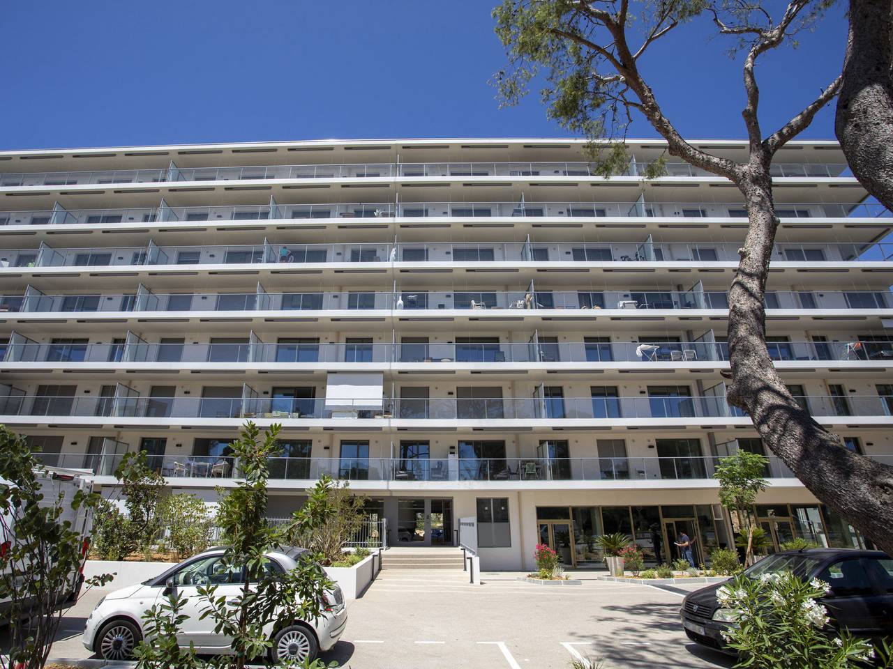 Apartamento entero, Seaside View in Saint-Laurent-du-Var, Region de Cannes