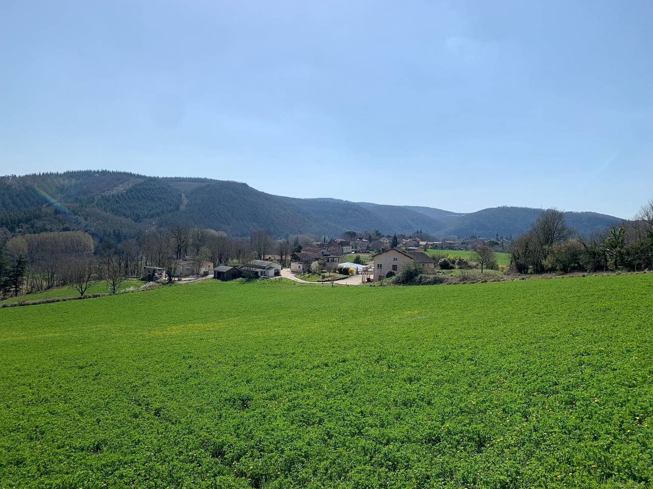 Apartamento entero, Aube-sur-la-Vallée, weitläufig mit Blick auf das Tal in Saint-Géry, Quercy