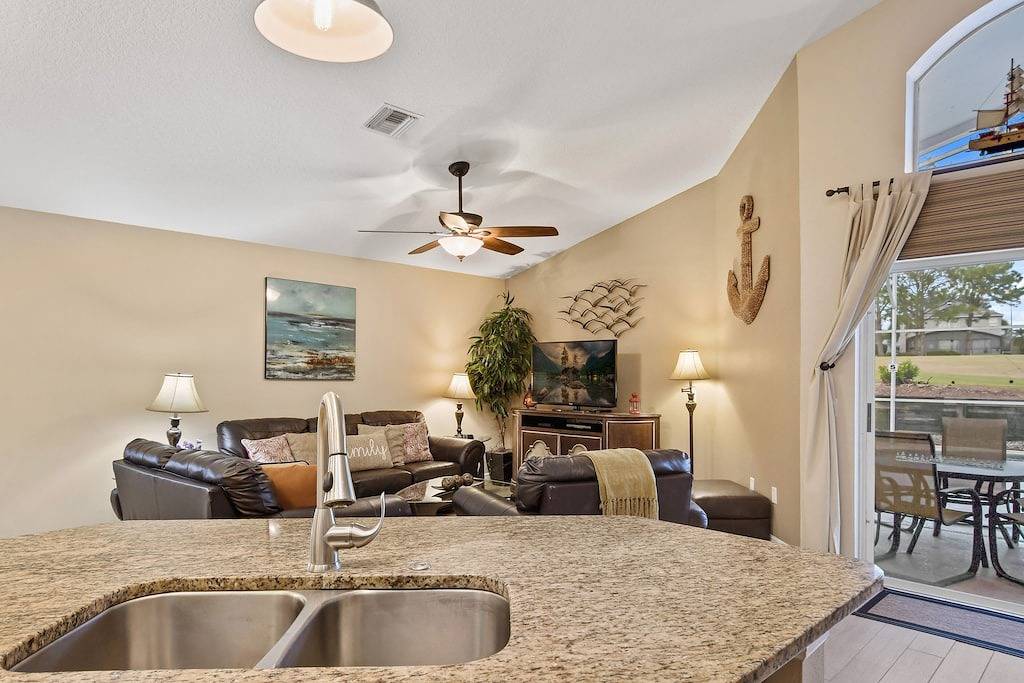 Familie / Golfer - Willkommen im Southern Dunes Golf Villa Retreat mit Pool / Whirlpool in Haines City, Zentral Florida