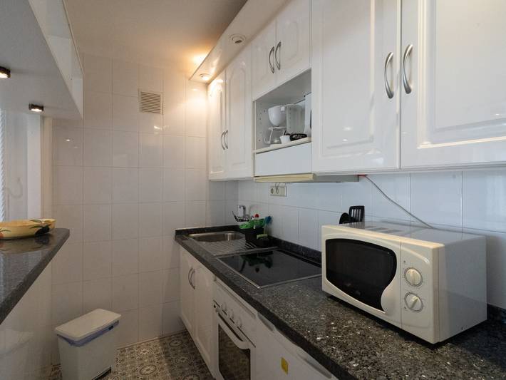 Ganzes Studio, Gemütliches Studio in Marbella mit Terrasse, Klimaanlage und Internetzugang in Marbella Ost, Marbella