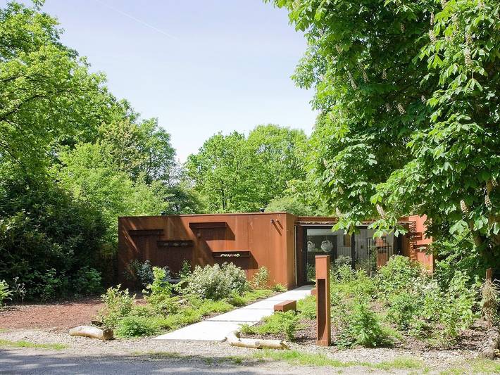 Vakantiehuis voor 4 personen, with balkon/terras and sauna as well as terras in Oosterhout