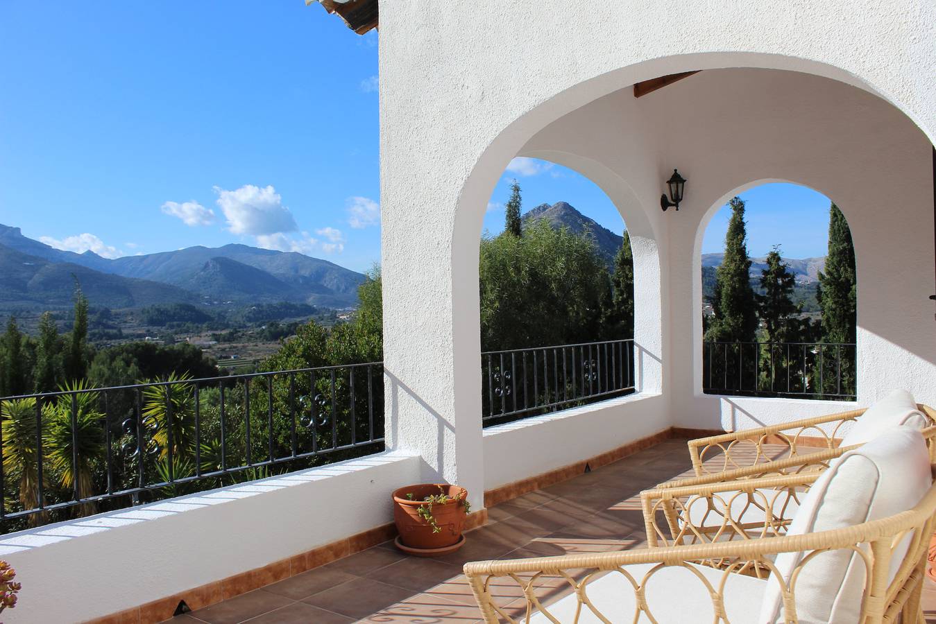 Casita Travel | Villa Zjaqie in Orba, Costa Blanca