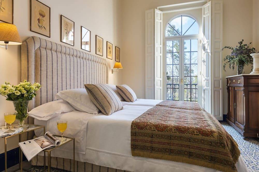 Villa Alfonso, Luxuriöses restauriertes Palasthaus neben der Plaza de España. in Distrito Sur (Sevilla), Sevilla