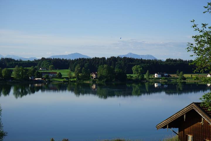 Ferienwohnung für 4 Personen, mit Balkon und Seeblick in Seebruck