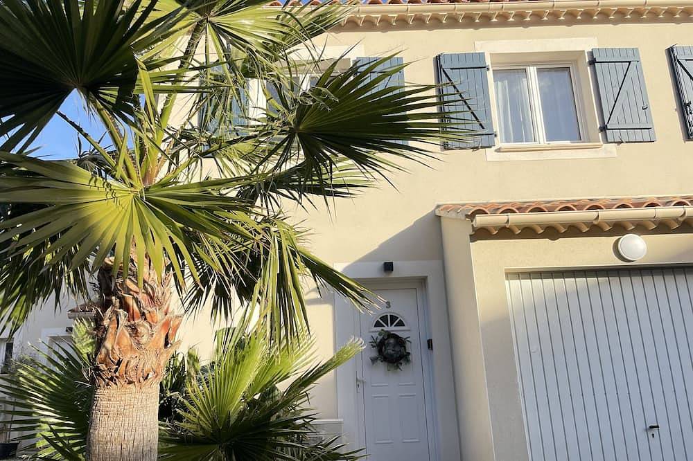 Pretty house with garden - Le Clos Du Moulin 3 in Entraigues-sur-la-Sorgue, Vaucluse