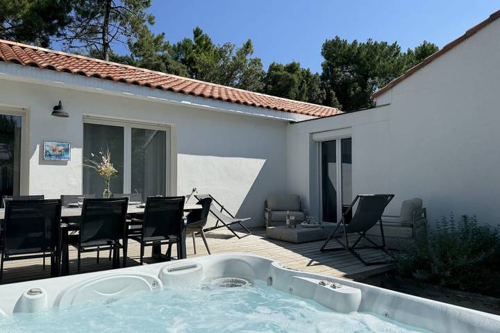 Chalet para 8 personas, con sauna además de jardín y jacuzzi, Se admiten mascotas - 1