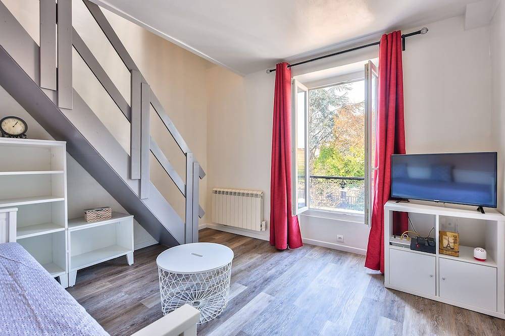 Apartamento entero, Paris Gare du Nord - Stade de France - Casino, Lake & Thalasso 12min in Deuil-la-Barre, Valle del Oise