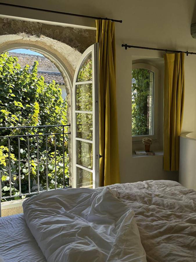 Chambre d’hôte pour 4 personnes, avec jardin ainsi que piscine et vue, animaux acceptés à Gordes - 2