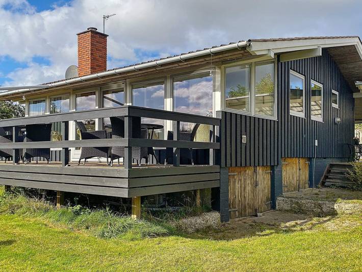 Holiday home for 15 people, with terrace, with pets - 1
