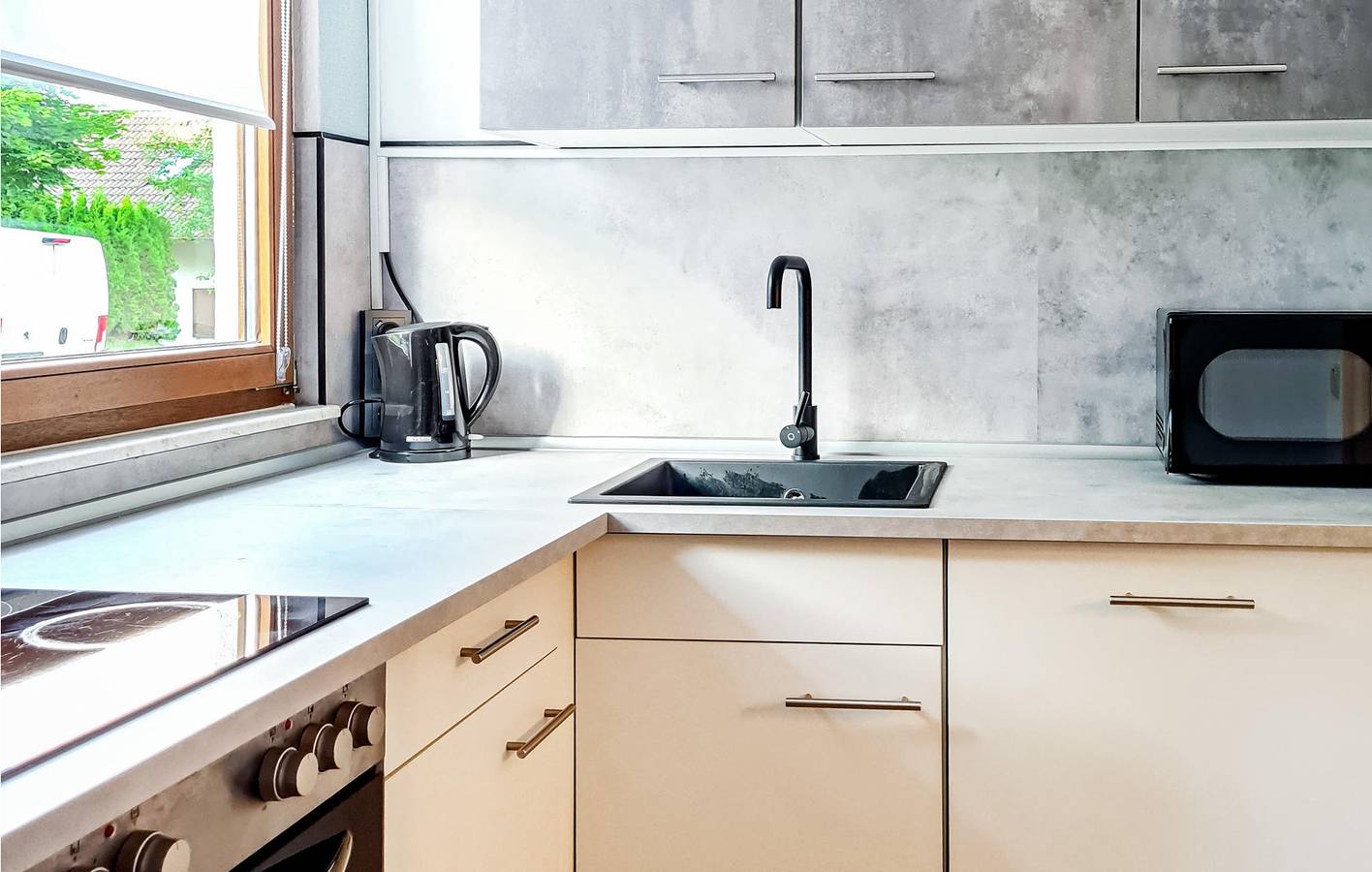 Ibra Rückzugsort: Modernes Apartment mit Terrasse und Parkplatz in Kirchheim, Knüllgebirge