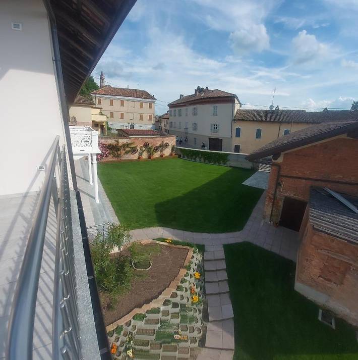 Location de vacances pour 8 personnes, avec vue et jardin à Govone - 3