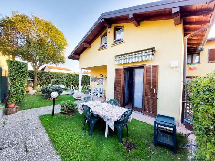 Appartamento, con Giardino e Panorama a Olgiate Comasco