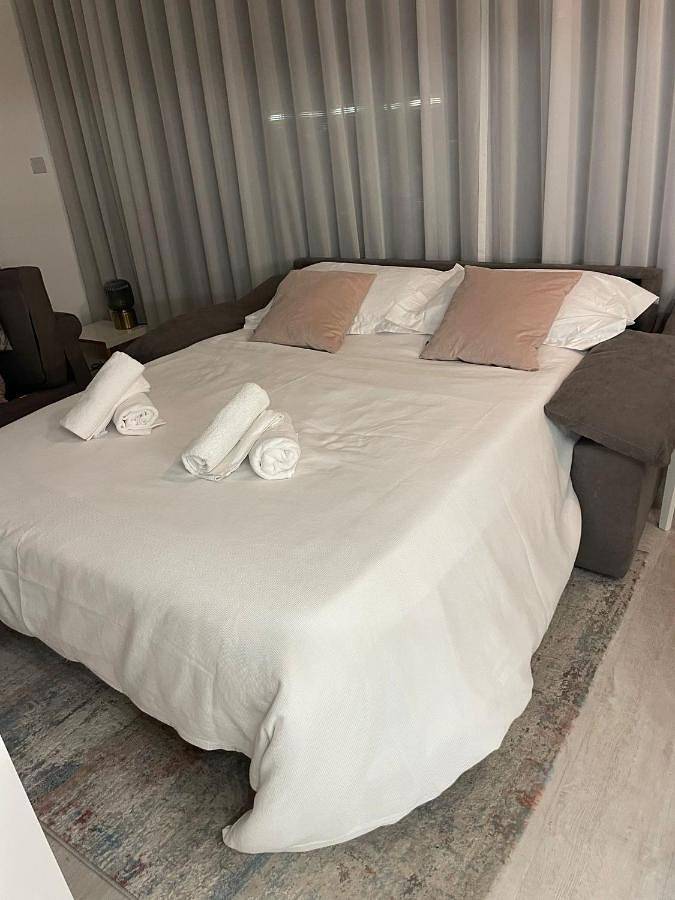 Appartement entier, New Cp family apartment with spa in Eastern Beach (La Línea de la Concepción), Costa de la Luz