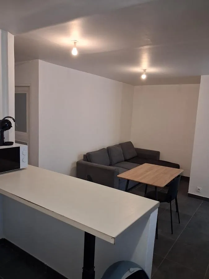Apartamento de vacaciones para 6 personas, con vistas y balcón - 1