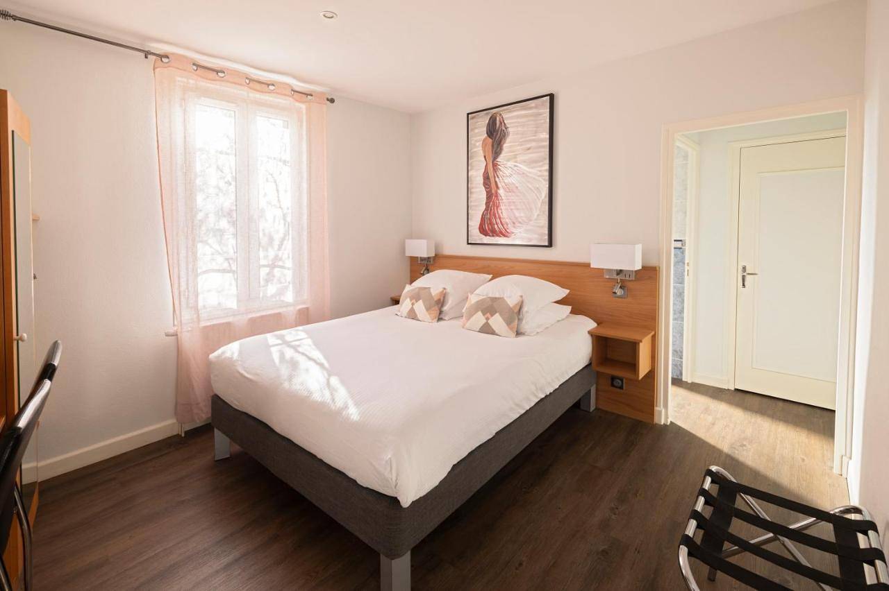 Hotel De Paris Jaligny in Jaligny-sur-Besbre, Région de Vichy