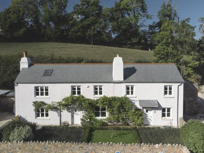 Cottage for 8 people, with garden, with pets in Stoke Gabriel