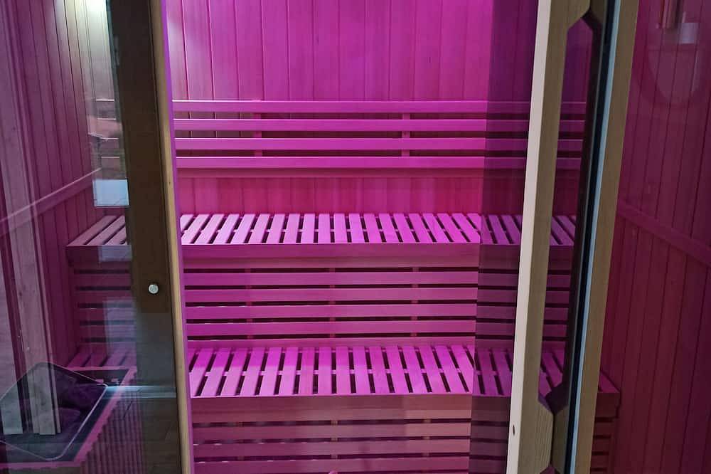 Le Nid Douillet : New chalet with breathtaking views, private Jacuzzi and Sauna in Ban-de-Laveline, Regionaler Naturpark Belchen der Vogesen