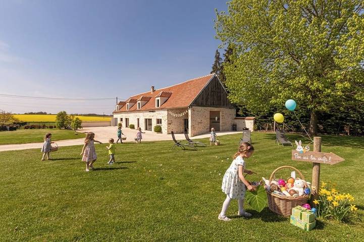 Lodge für 12 Personen, mit Whirlpool und Garten in Grand Est