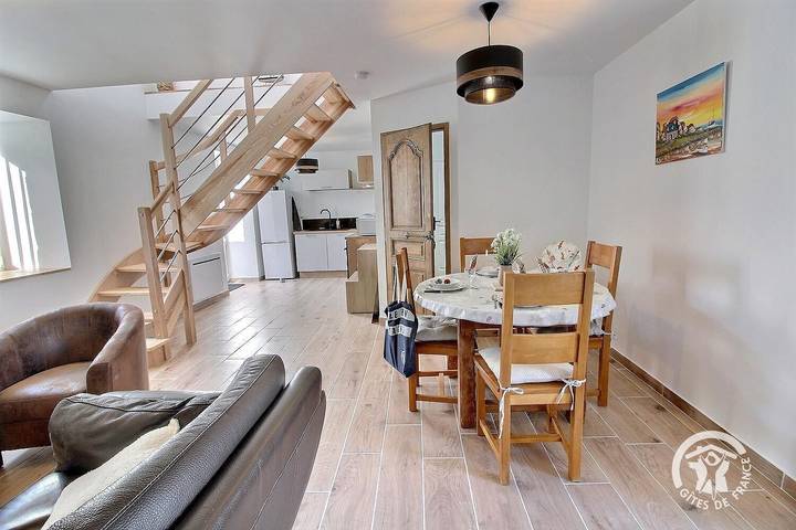 Gîte pour 4 personnes, avec jardin et terrasse à Pléhédel - 3