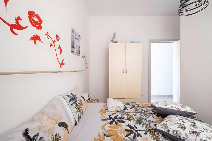 Casa Vacanze 'Coastal Harmony Villa' con Terrazza Privata, Wi-Fi e Aria Condizionata in Porto Cesareo, Golfo di Taranto