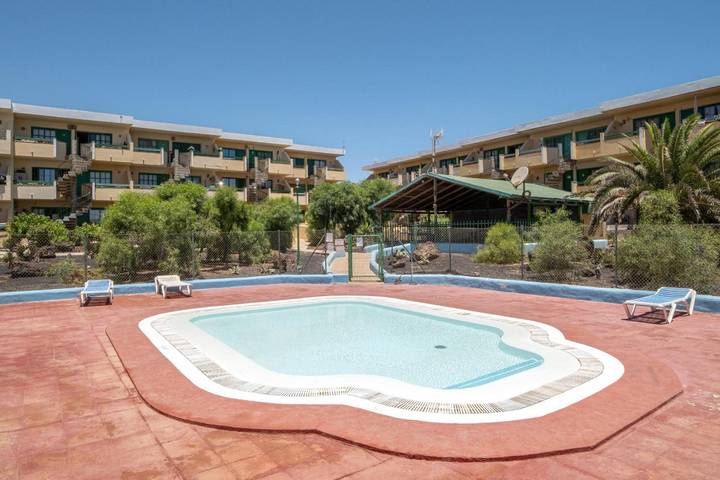 Appartamento per 4 persone, con piscina per bambini e giardino a Antigua
