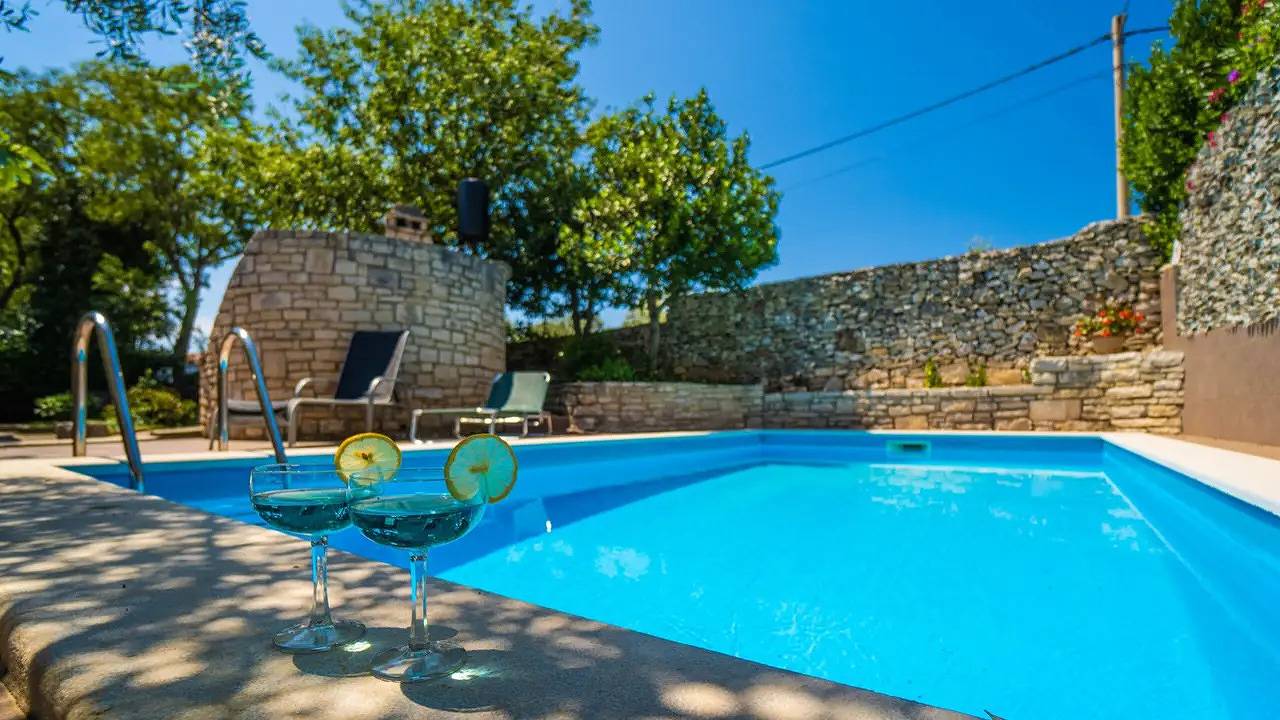 Appartamento vacanze a Marzana Croazia a partire da 100€ a notte