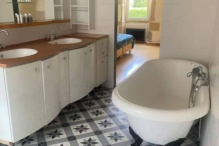 Gîte pour 2 personnes, avec terrasse à Vandenesse-en-Auxois - 4