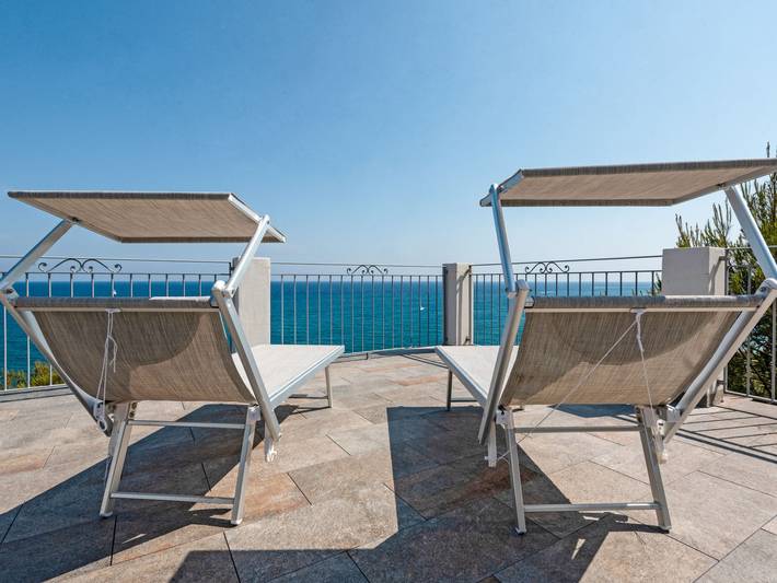 Ferienwohnung für 5 Personen, mit Terrasse und Garten in Imperia - 3