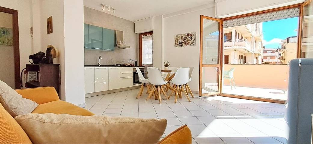 Ferienhaus mit Meerblick für 6 Personen, mit Ausblick und Terrasse, mit Haustier