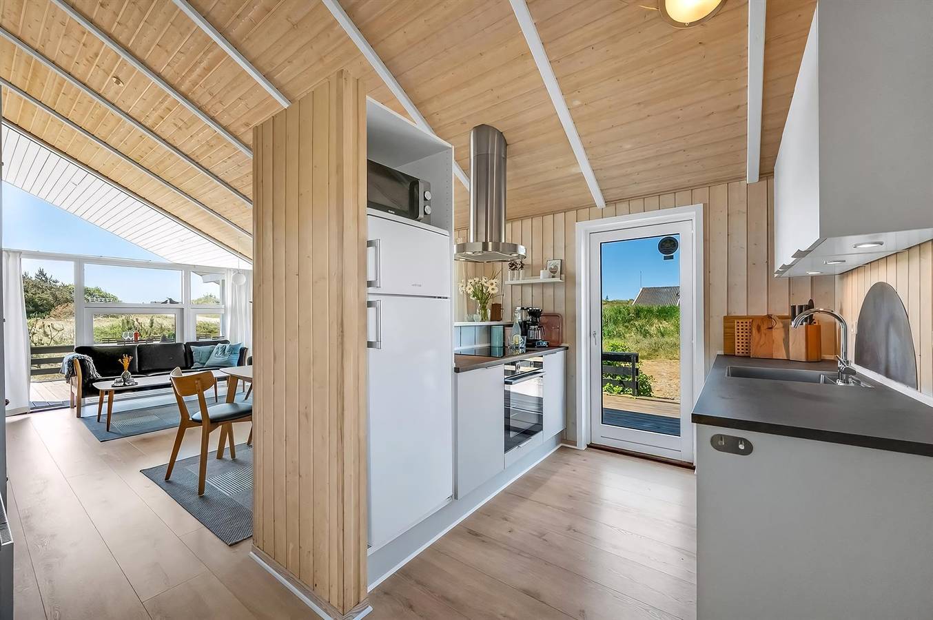 Amazing home in Hvide Sande w/ Wifi, 3 Bedrooms and Sauna in Hvide Sande, Holmsland Klit