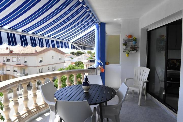 Apartamento de vacaciones para 5 personas, con terraza y vistas - 1