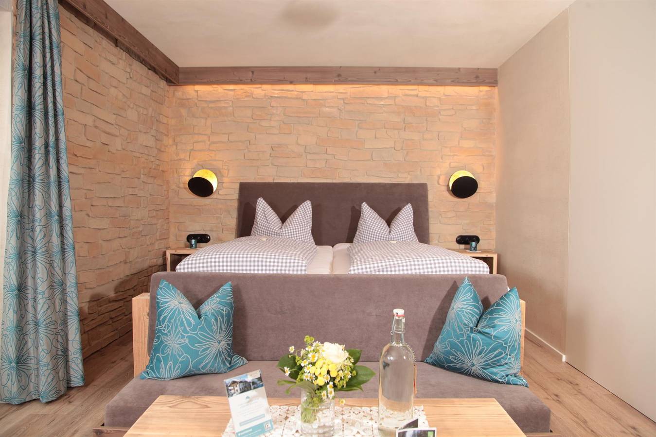 Ganze Ferienwohnung, Doppelzimmer "Ifenblick" Nr. 9 in Riezlern, Mittelberg