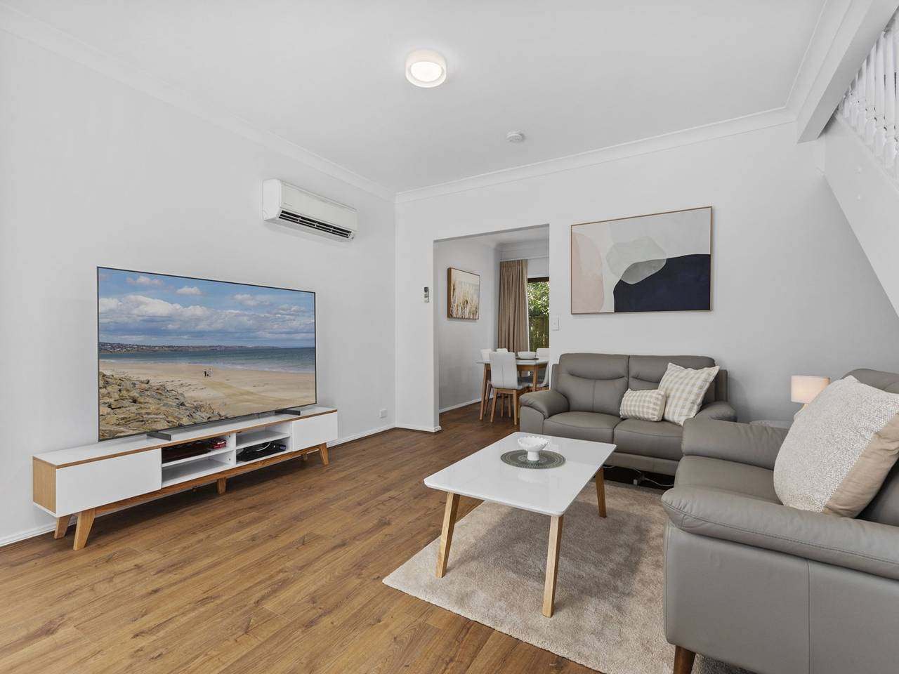 Ganze Wohnung, Coastal 3-Bed House with Bbq and Private Courtyard in Adelaide, South Australia